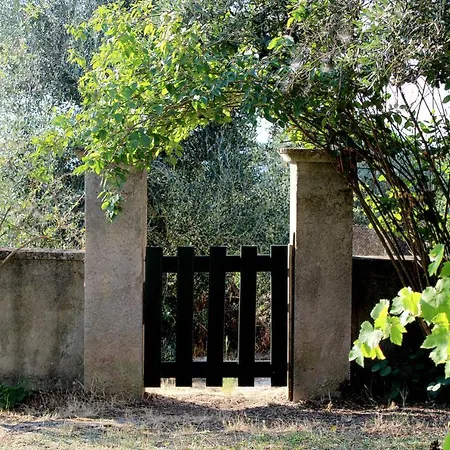 Choe House Kanakádes